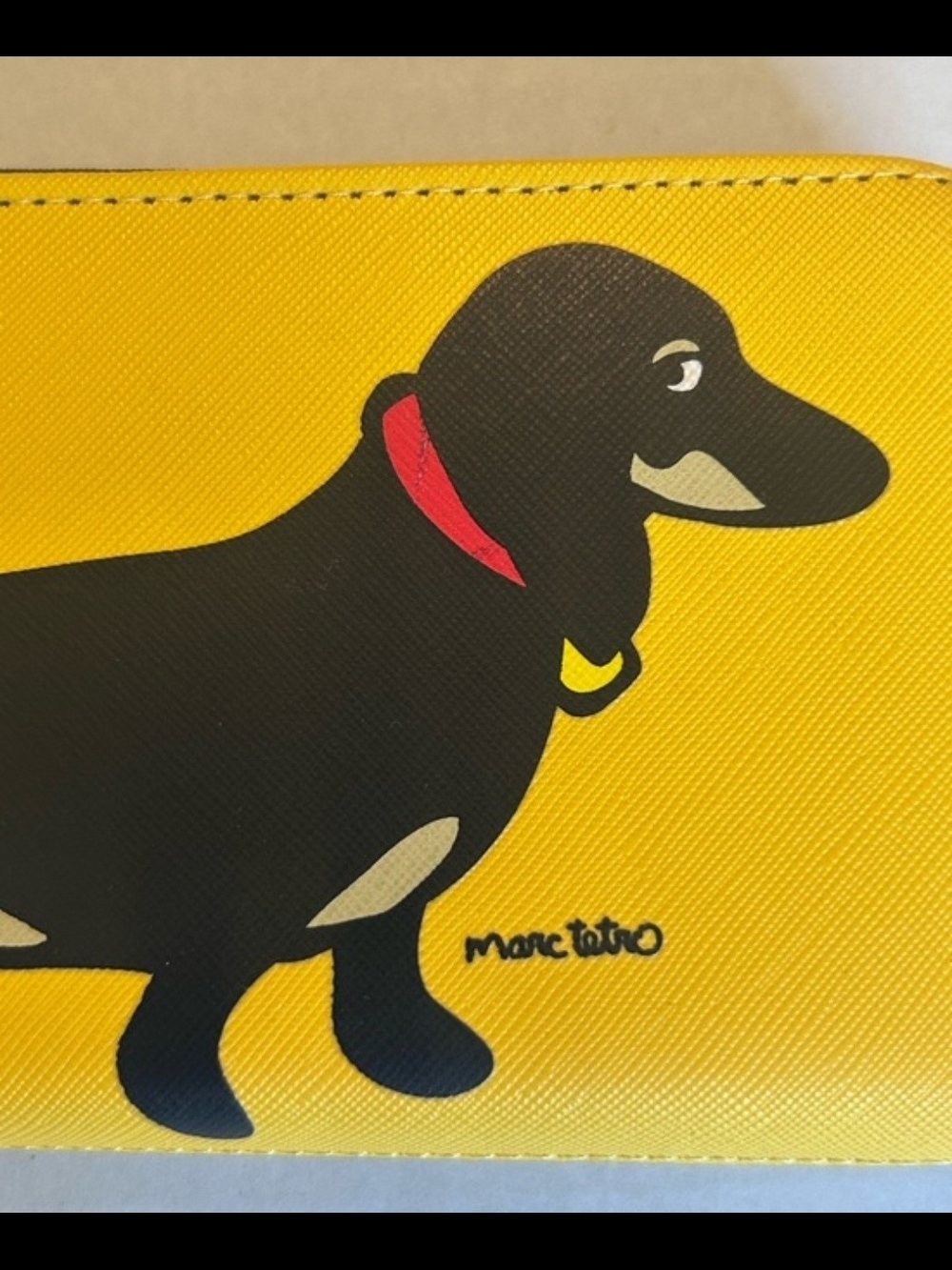 Marc Tatro Yellow Dachshund Wallet New In Box - Picture 6 of 9